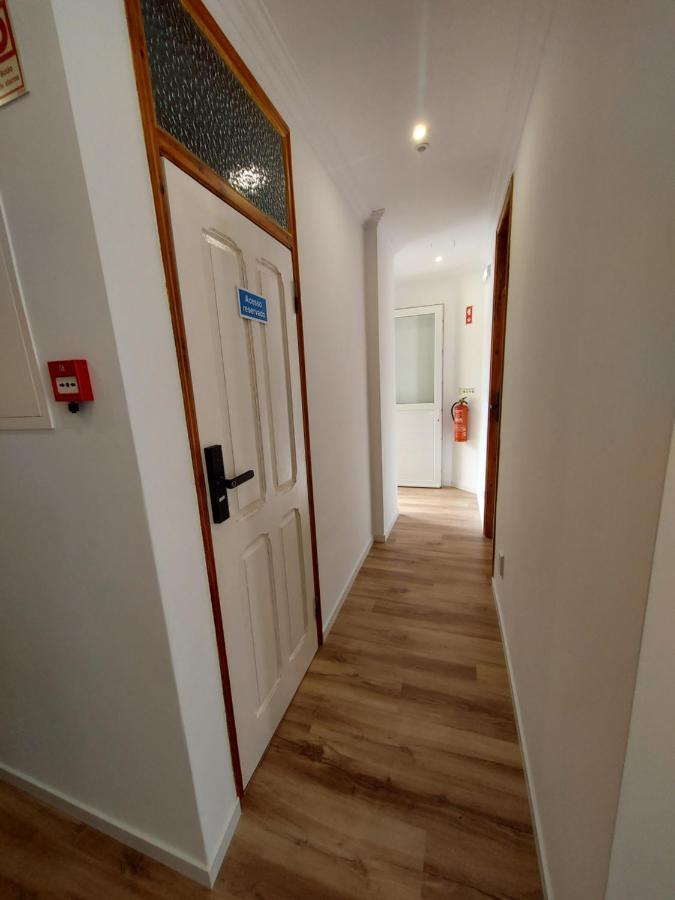 Wolley - Peniche Guesthouse 2 Экстерьер фото