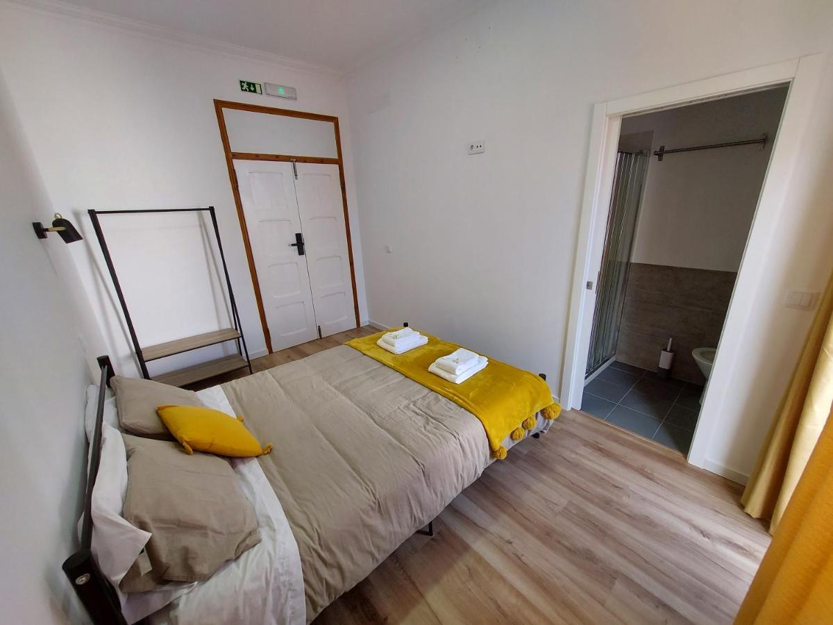 Wolley - Peniche Guesthouse 2 Экстерьер фото