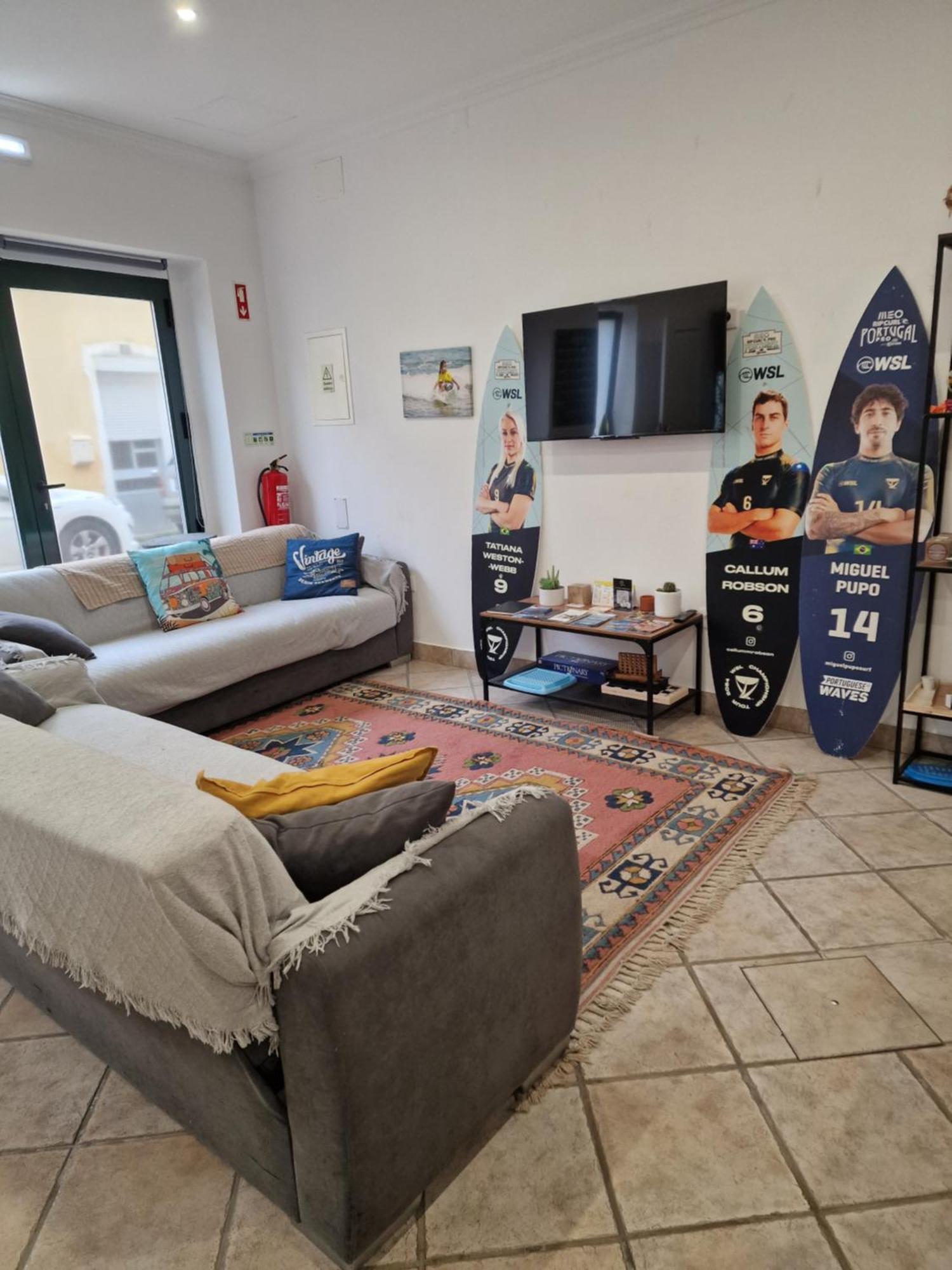 Wolley - Peniche Guesthouse 2 Экстерьер фото